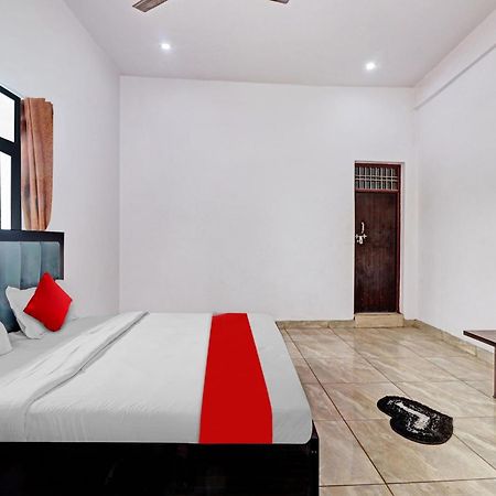 Hotel O Choice Guest House Vrindāvan Екстериор снимка