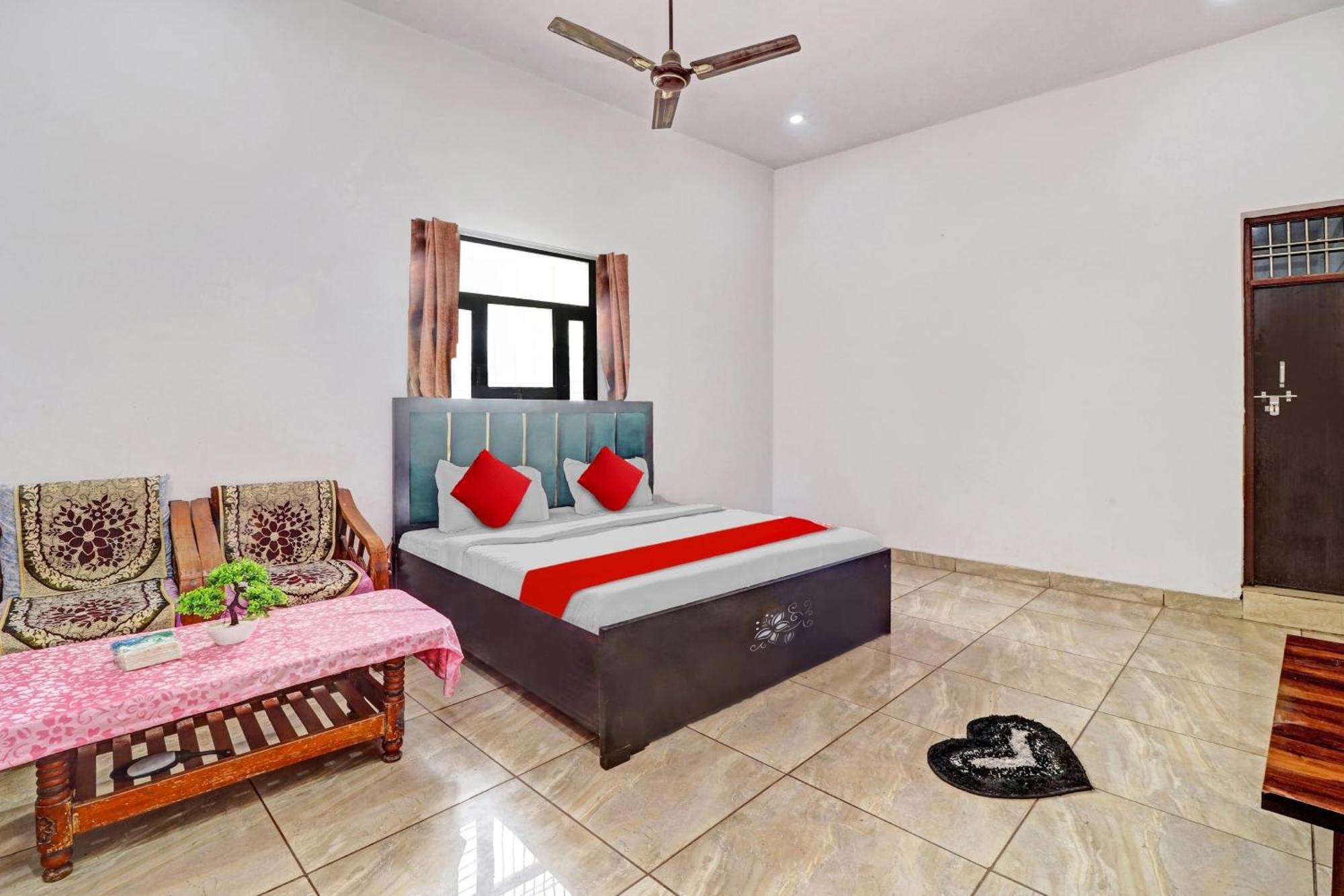 Hotel O Choice Guest House Vrindāvan Екстериор снимка